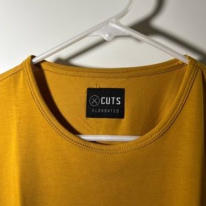 Cuts Elongated Pocket Tee (New w/o original packaging)